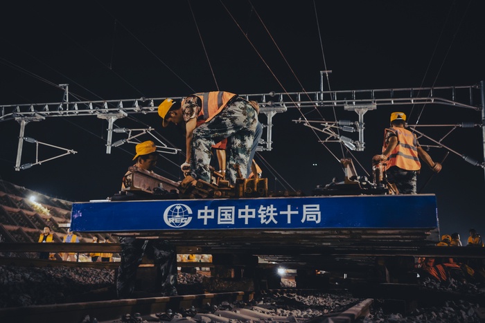 济郑高铁最新进展：京济联络线道岔改造启动，与济南“三大站”联通