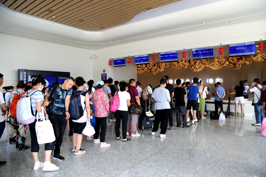 淄博开学季：大学新生可购买铁路学生优惠票