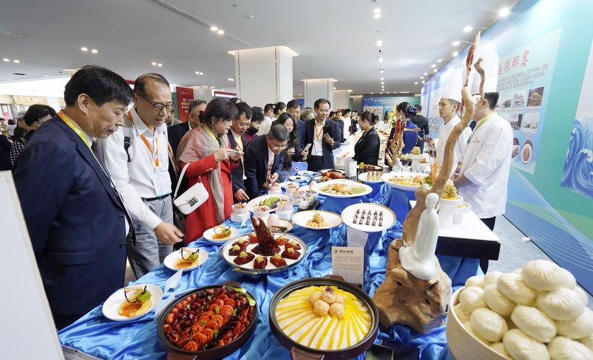 第二十四届中国美食节暨首届中国海洋美食文化节在青岛西海岸新区闭幕