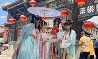 加载中...