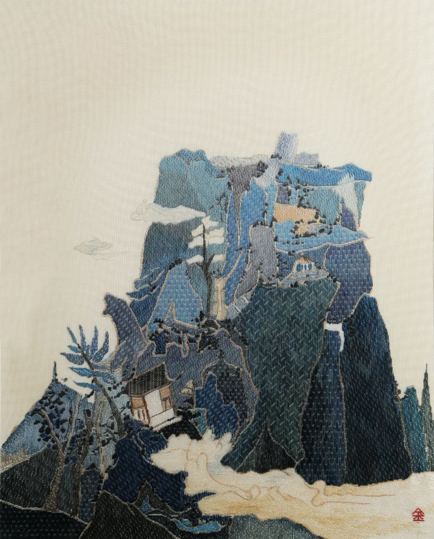 南通大学"仿真绣技艺传承与创新人才培养"研培班结业作品亮相南通现代