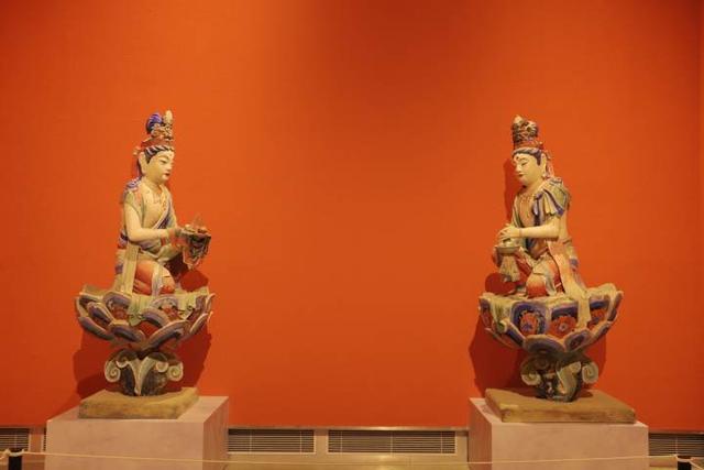 中国美術/河馬牙彫刻彩色飾り物-